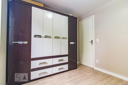 Quarto 2 de apartamento para alugar com 2 quartos, 52m² em Santo Antônio, São José dos Pinhais