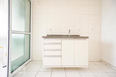 Cozinha de apartamento para alugar com 2 quartos, 49m² em Maranhão, São Paulo