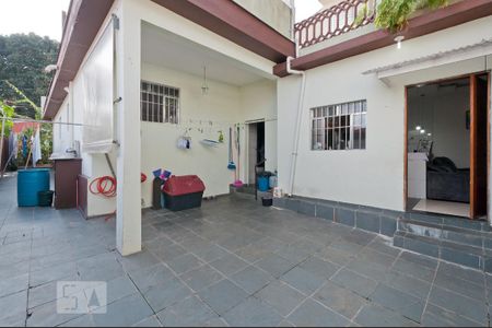 Casa à venda com 270m², 5 quartos e 1 vagaQuintal