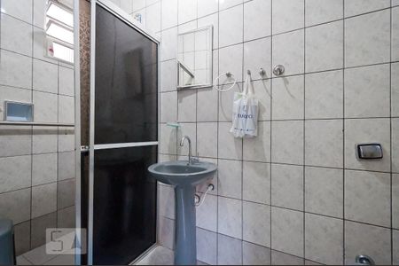 Casa à venda com 270m², 5 quartos e 1 vagaBanheiro 1