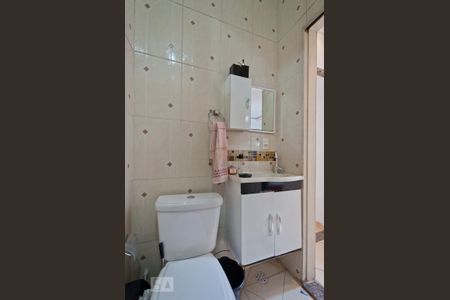 Casa à venda com 270m², 5 quartos e 1 vagaBanheiro 2