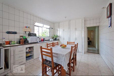 Casa à venda com 270m², 5 quartos e 1 vagaCozinha