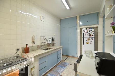 Apartamento à venda com 327m², 5 quartos e 2 vagasCozinha