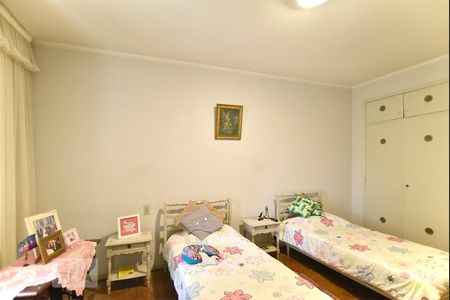 Apartamento à venda com 327m², 5 quartos e 2 vagasSuite