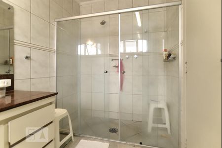 Apartamento à venda com 327m², 5 quartos e 2 vagasBanheiro da suite - box de vidro