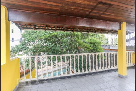 Casa à venda com 175m², 3 quartos e 3 vagasTerraço