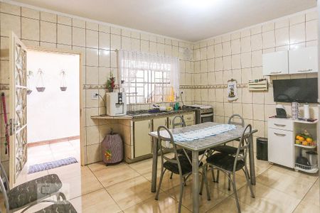 Casa à venda com 175m², 3 quartos e 3 vagasCozinha