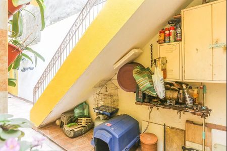 Casa à venda com 175m², 3 quartos e 3 vagasEscritorio Vista