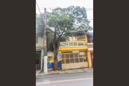 Casa à venda com 175m², 3 quartos e 3 vagasFachada