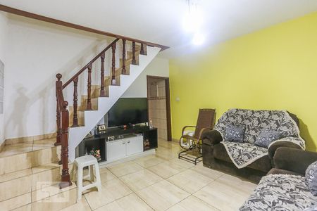 Sala de Estar de casa à venda com 3 quartos, 175m² em Padroeira, Osasco