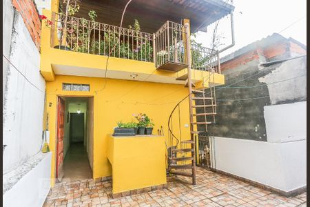 Casa à venda com 175m², 3 quartos e 3 vagasQuintal com Churrasqueira