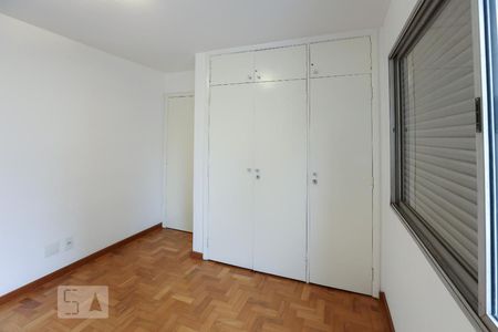 Apartamento à venda com 125m², 3 quartos e 1 vaga Apartamento à venda com 125m², 3 quartos e 1 vagaSuíte