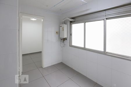 Apartamento à venda com 125m², 3 quartos e 1 vaga Apartamento à venda com 125m², 3 quartos e 1 vagaÁrea de Serviço