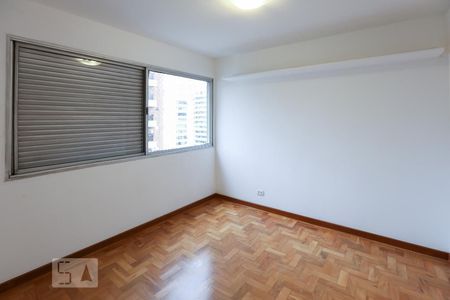 Apartamento à venda com 125m², 3 quartos e 1 vaga Apartamento à venda com 125m², 3 quartos e 1 vagaSuíte