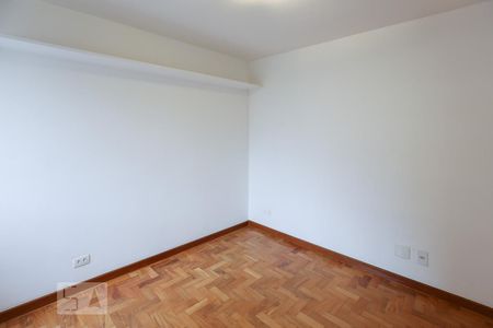 Apartamento à venda com 125m², 3 quartos e 1 vaga Apartamento à venda com 125m², 3 quartos e 1 vagaSuíte