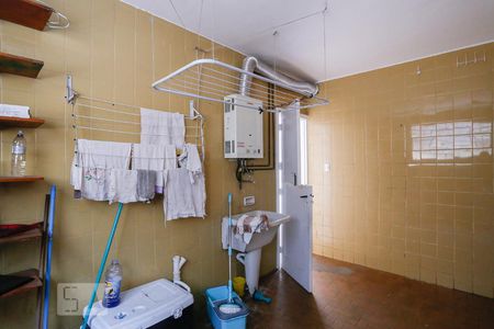 Casa à venda com 350m², 6 quartos e 5 vagasÁrea de Serviço