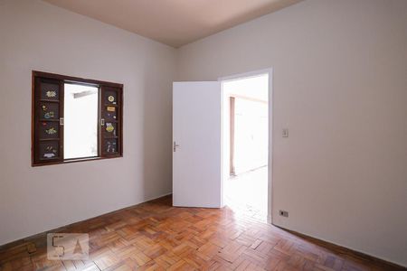 Casa à venda com 350m², 6 quartos e 5 vagasQuarto 1 Edícula