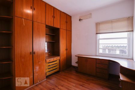 Casa à venda com 350m², 6 quartos e 5 vagasQuarto 2