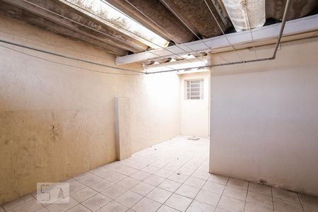 Casa à venda com 350m², 6 quartos e 5 vagasÁrea de Serviço Edícula