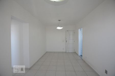 Sala de apartamento para alugar com 1 quarto, 45m² em Madureira, Rio de Janeiro