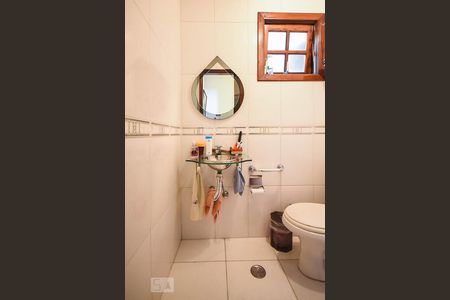 Lavabo de casa para alugar com 3 quartos, 170m² em Jardim Vazani, São Paulo