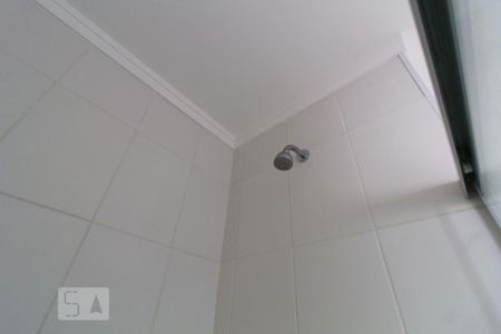 Banheiro social de apartamento para alugar com 2 quartos, 47m² em Parque Campolim, Sorocaba