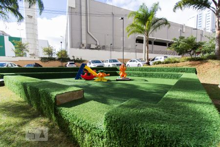 Apartamento para alugar com 47m², 2 quartos e 1 vaga Apartamento para alugar com 47m², 2 quartos e 1 vagaÁrea comum - Playground