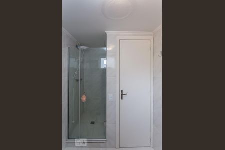 Banheiro de apartamento para alugar com 1 quarto, 40m² em Centro, Porto Alegre