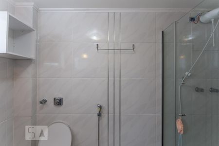 Banheiro de apartamento para alugar com 1 quarto, 40m² em Centro, Porto Alegre