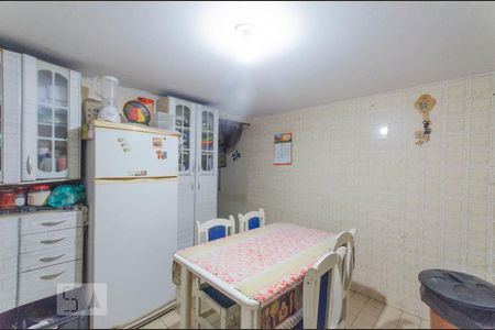 Casa à venda com 106m², 2 quartos e 2 vagasCozinha