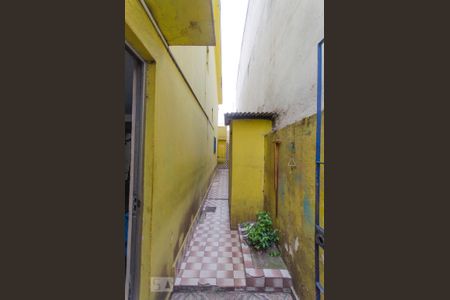 Casa à venda com 106m², 2 quartos e 2 vagasCorredor Lateral