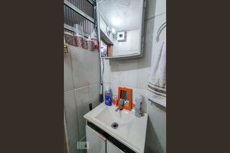 Casa à venda com 70m², 2 quartos e sem vagaBanheiro