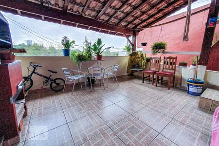 Casa à venda com 70m², 2 quartos e sem vagaVaranda