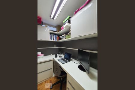 Escritório de apartamento para alugar com 3 quartos, 83m² em Aclimação, São Paulo