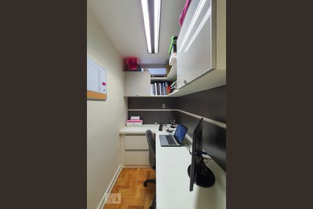 Escritório de apartamento para alugar com 3 quartos, 83m² em Aclimação, São Paulo