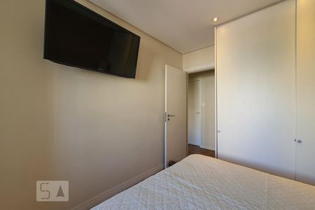 Quarto 1 de apartamento para alugar com 3 quartos, 83m² em Aclimação, São Paulo