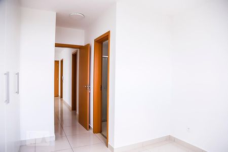 Apartamento à venda com 100m², 2 quartos e 2 vagasSuíte