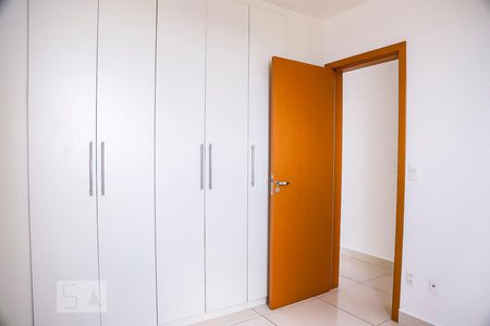 Apartamento à venda com 100m², 2 quartos e 2 vagasQuarto