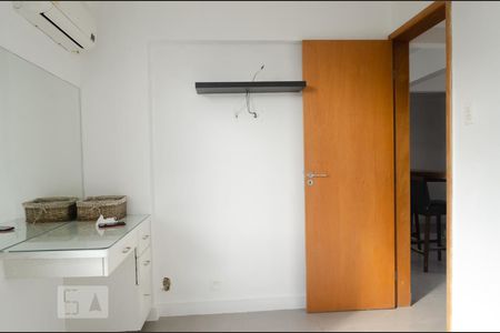 Apartamento à venda com 55m², 2 quartos e 2 vagasQuarto 2 