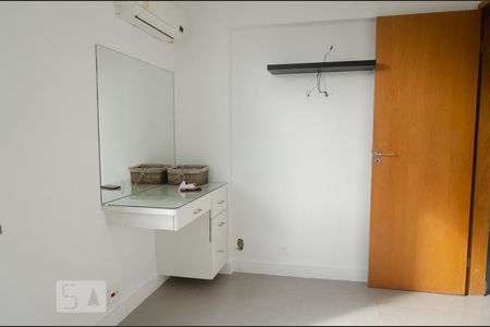 Apartamento à venda com 55m², 2 quartos e 2 vagasQuarto 2