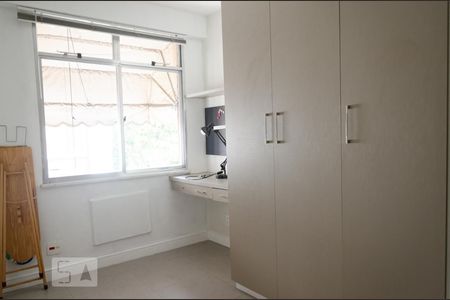 Apartamento à venda com 55m², 2 quartos e 2 vagasQuarto 1