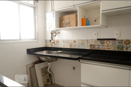 Apartamento à venda com 55m², 2 quartos e 2 vagasCozinha