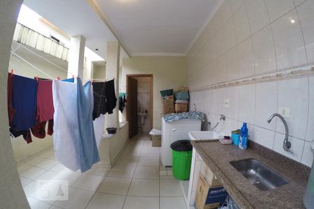 Casa à venda com 150m², 3 quartos e 3 vagasDespensa