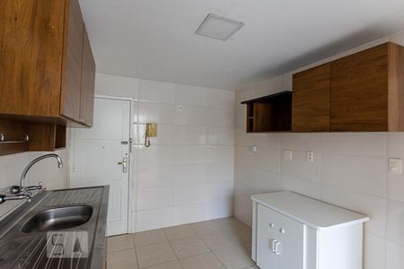 Apartamento à venda com 80m², 3 quartos e 1 vaga Apartamento à venda com 80m², 3 quartos e 1 vagaCozinha