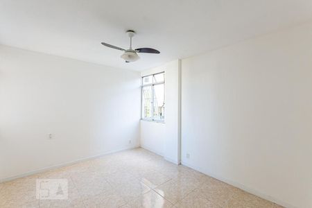 Apartamento à venda com 80m², 3 quartos e 1 vaga Apartamento à venda com 80m², 3 quartos e 1 vagaQuarto 3
