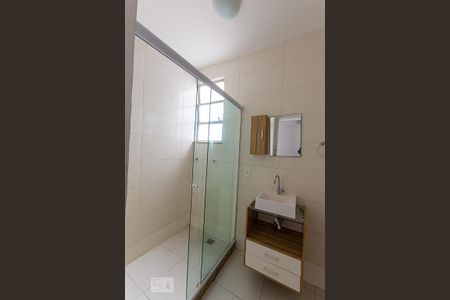 Apartamento à venda com 80m², 3 quartos e 1 vaga Apartamento à venda com 80m², 3 quartos e 1 vagaBanheiro Social 2