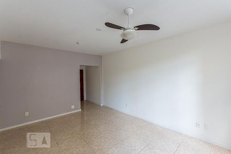 Sala de apartamento à venda com 3 quartos, 80m² em Ingá, Niterói