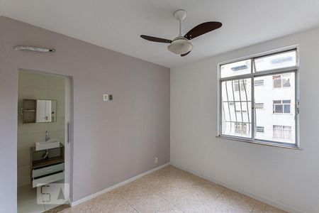 Suite 1 de apartamento à venda com 3 quartos, 80m² em Ingá, Niterói