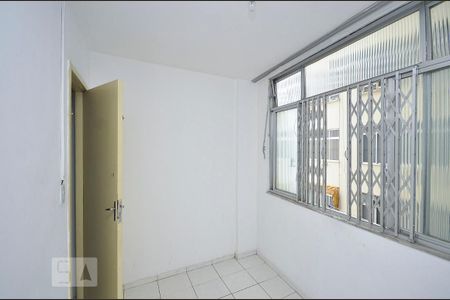 Quarto 1 de apartamento para alugar com 2 quartos, 35m² em Centro, Niterói