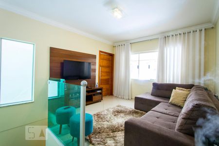 Sala de TV de casa à venda com 3 quartos, 172m² em Jardim Alvorada, Santo André